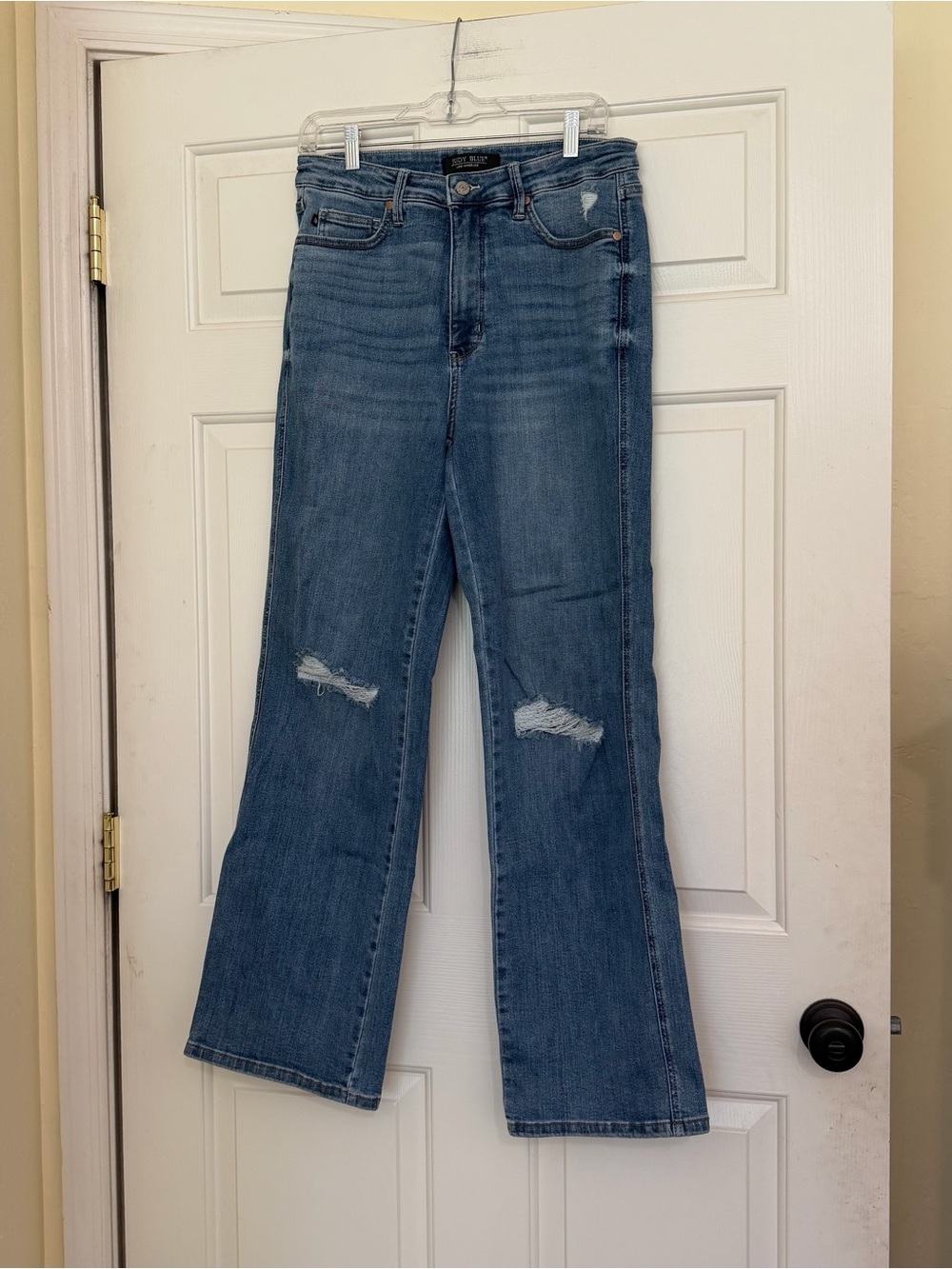 Judy Blue Women's Distressed Blue Straight Jeans Size 13 31